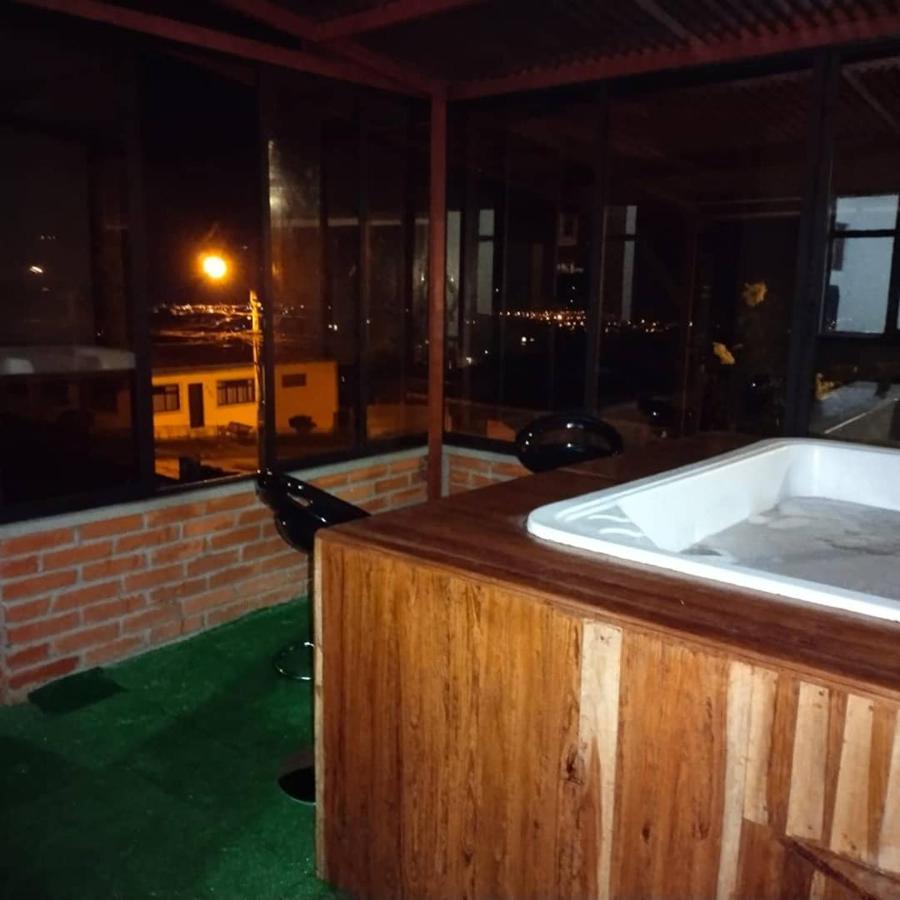 Hostal Spa Casa De Piedra Con Jacuzzi 산타 로사 데 카발 외부 사진