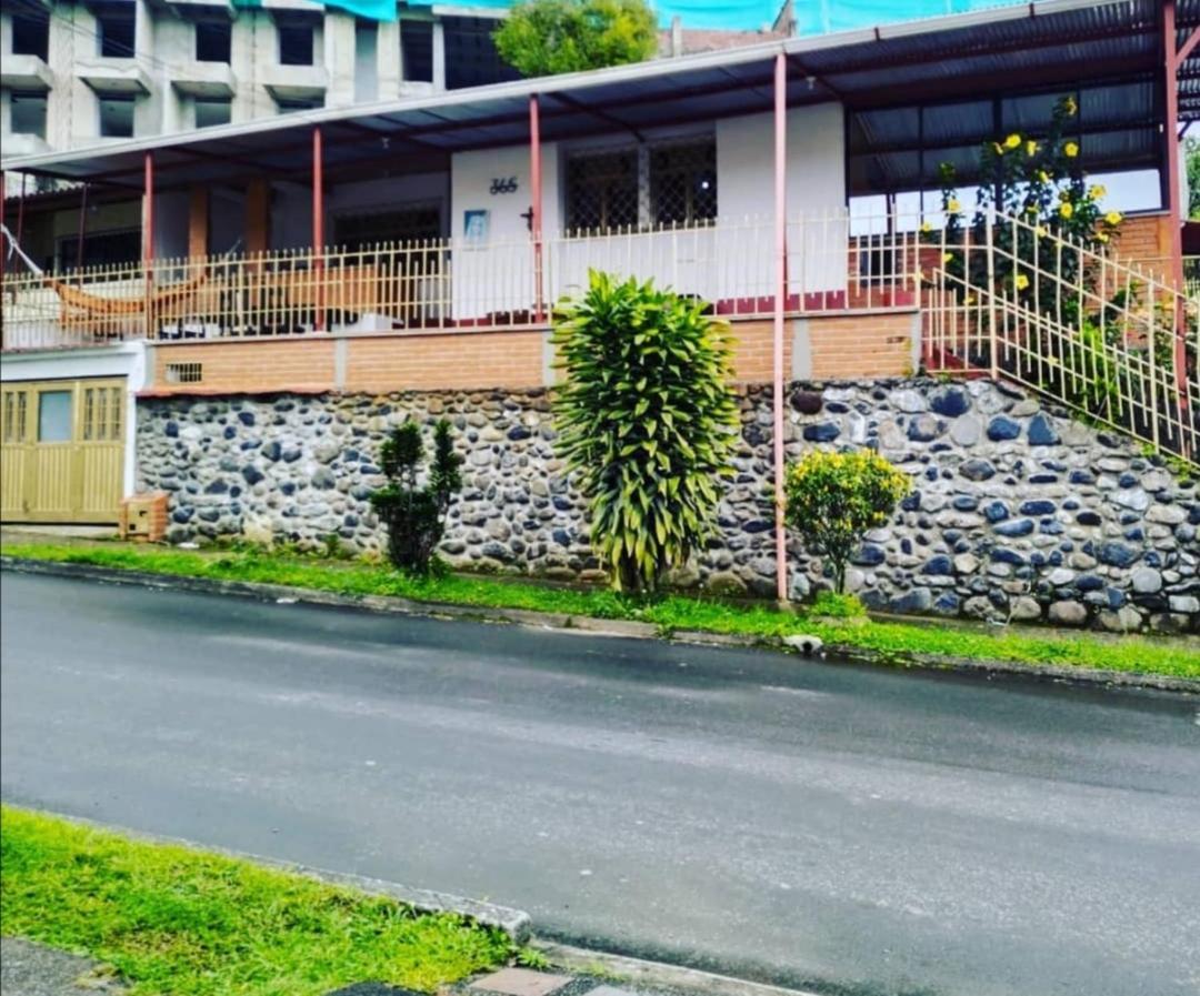 Hostal Spa Casa De Piedra Con Jacuzzi 산타 로사 데 카발 외부 사진