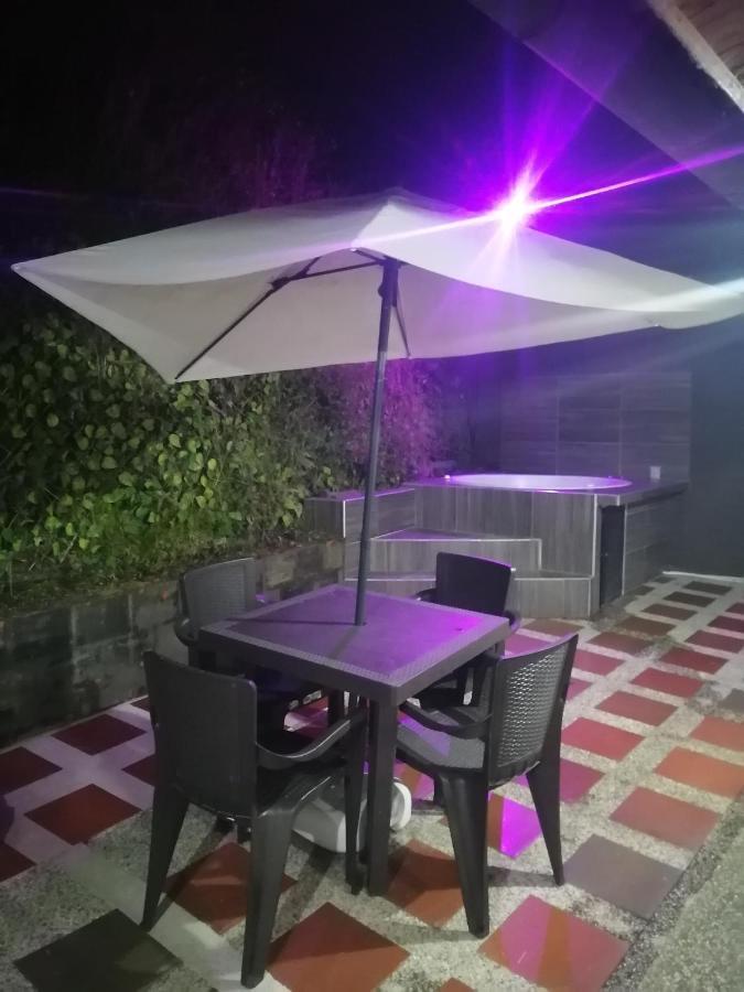 Hostal Spa Casa De Piedra Con Jacuzzi 산타 로사 데 카발 외부 사진